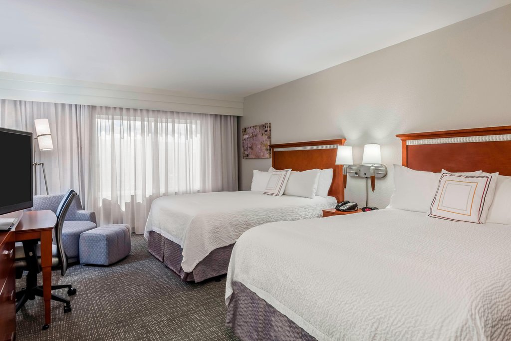 Courtyard by Marriott Fort Myers at I-75 and Gulf Coast Town Center