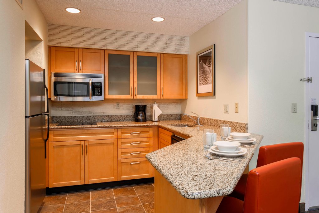 Residence Inn by Marriott Bakersfield