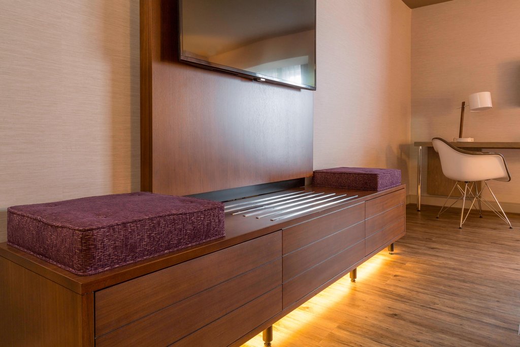 The Del Monte Lodge Renaissance Rochester Hotel and Spa