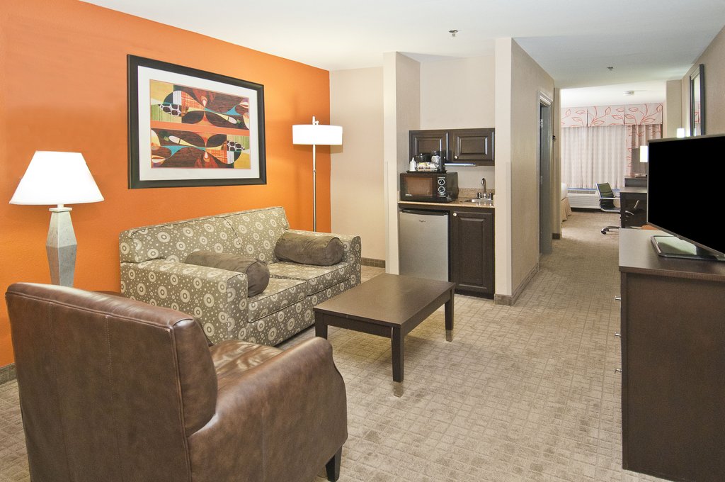 HOLIDAY INN HTL SUITES SLIDELL