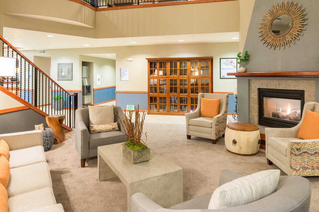 Holiday Inn Express & Suites ARCATA/EUREKA-AIRPORT AREA