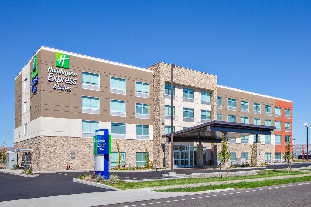 HOLIDAY INN EXP STES UNION GAP