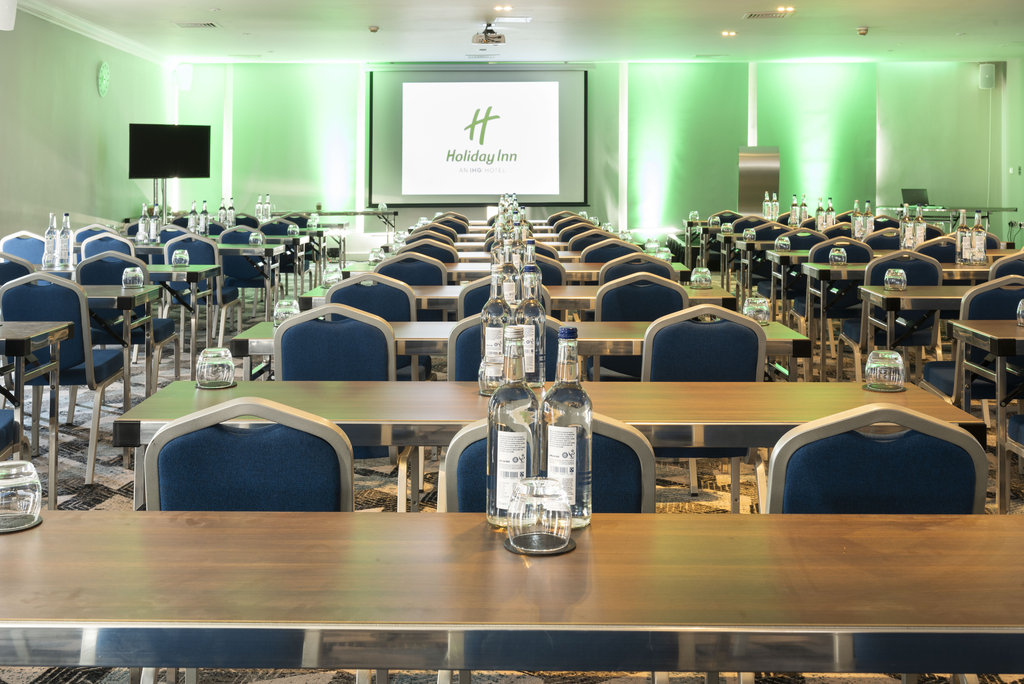 HOLIDAY INN M6 JCT7