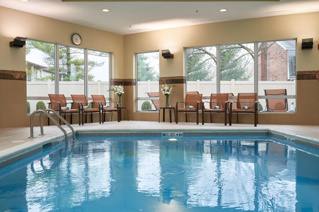 Courtyard by Marriott Evansville East
