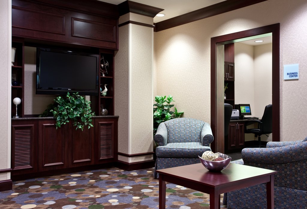 Holiday Inn Express & Suites CHICAGO WEST-O'HARE ARPT AREA