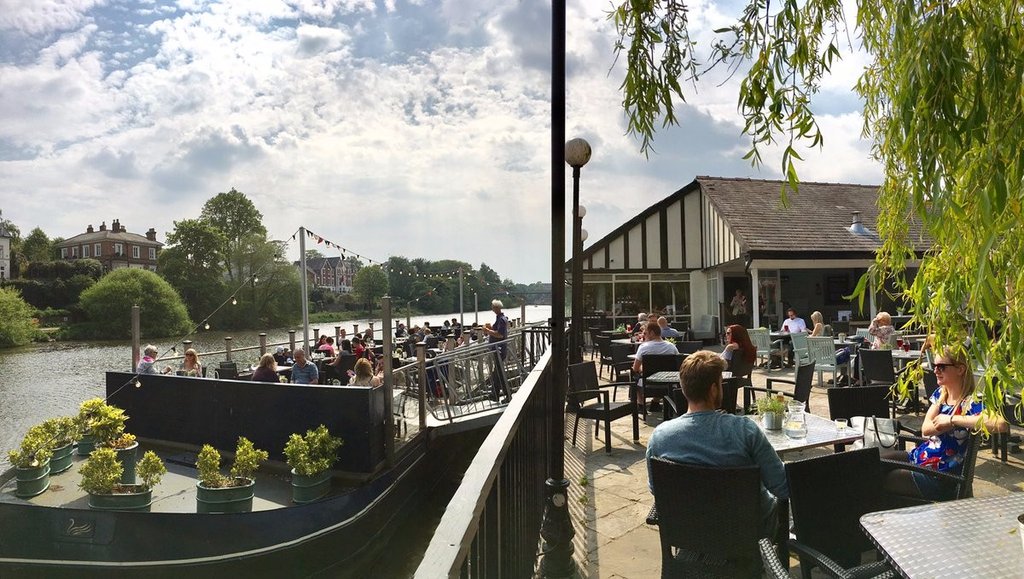 BOATHOUSE AND RIVERSIDE ROOMS