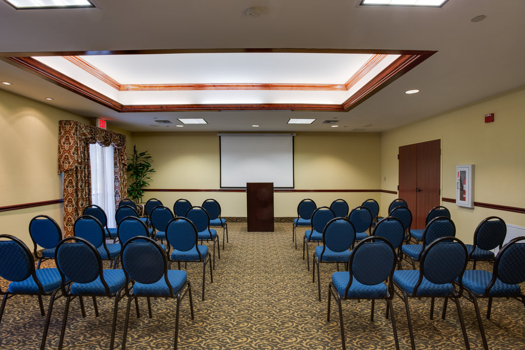 Holiday Inn Express & Suites SEBRING