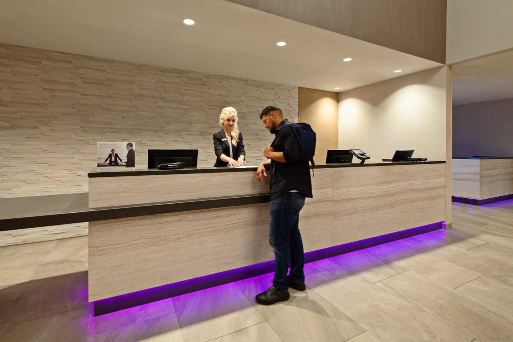 Crowne Plaza SILICON VALLEY N - UNION CITY