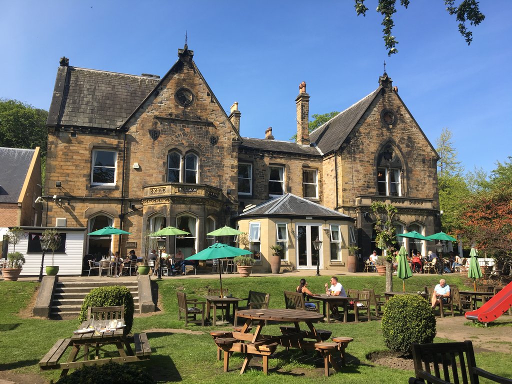 HOLMFIELD ARMS WAKEFIELD