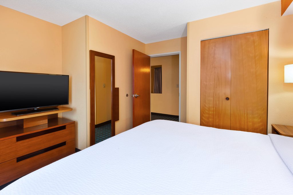 Fairfield Inn and Suites by Marriott Columbus East