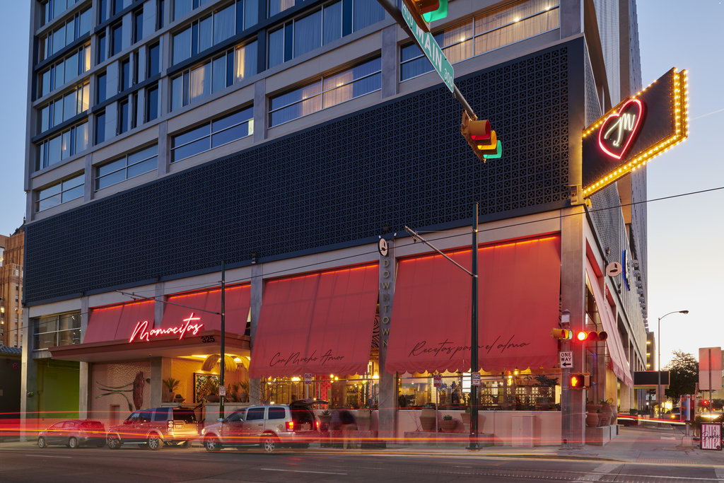 HOTEL INDIGO DOWNTOWN