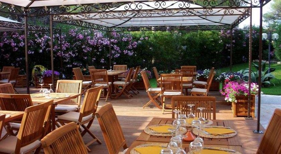 HOTEL OMEGA VALBONNE