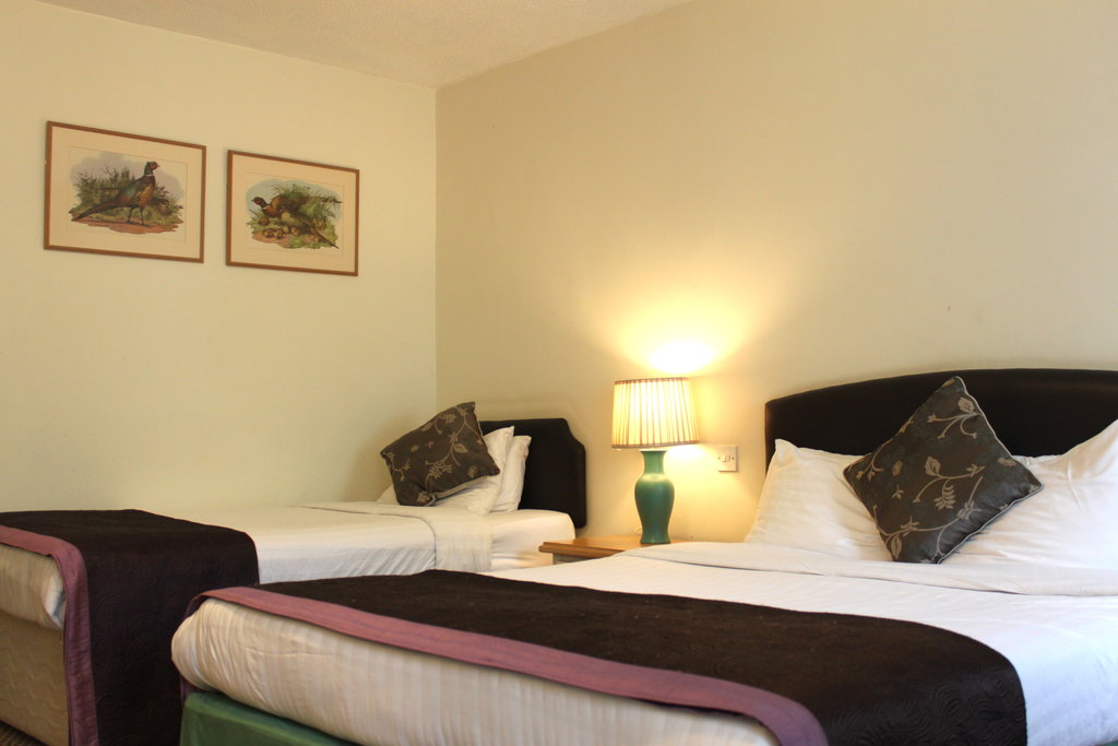 BROOK MARSTON FARM HOTEL