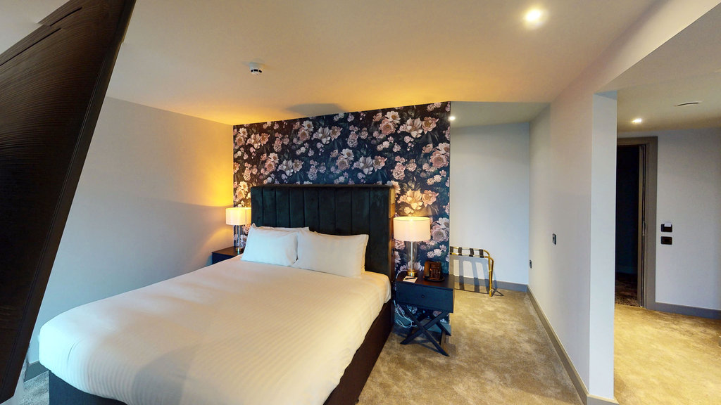 CBH VAN DYK HOTEL