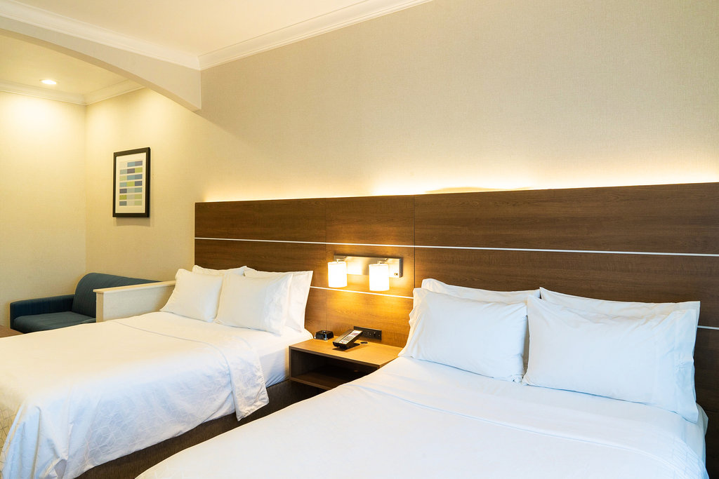 HOLIDAY INN EXP STES DAVIS UNIV