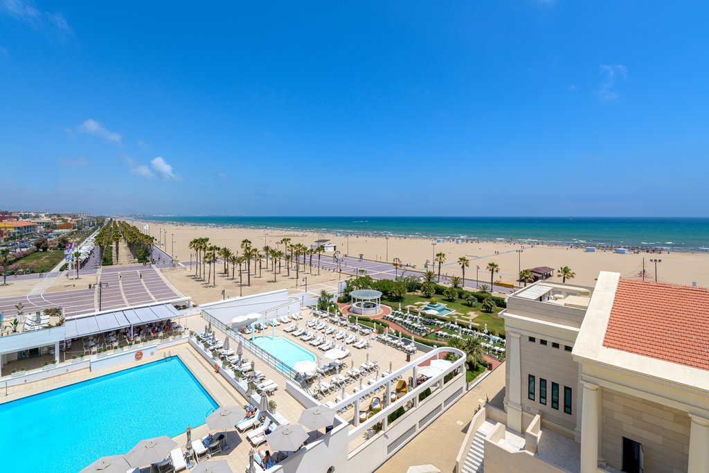 Hotel Las Arenas
