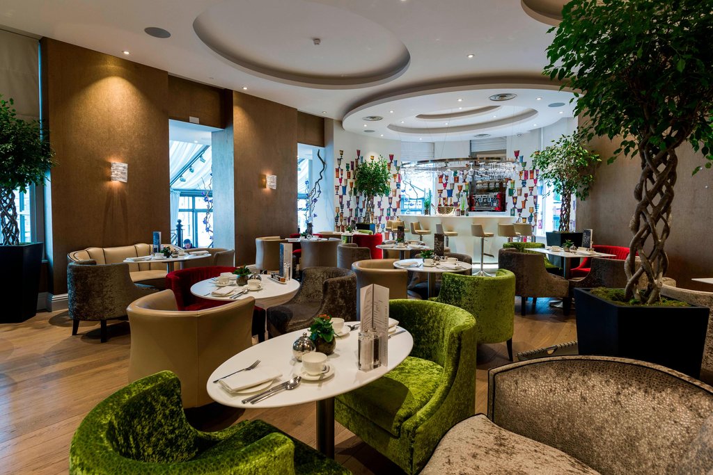 Hotel Xenia Autograph Collection