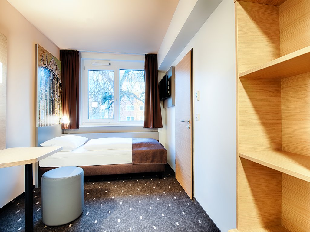 B&B HOTEL AACHEN-CITY