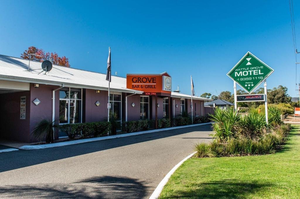 WATTLE GROVE MOTEL