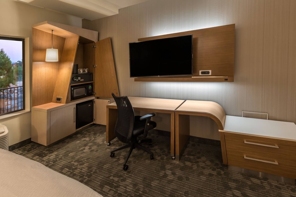 Courtyard by Marriott Reno Downtown Riverfront