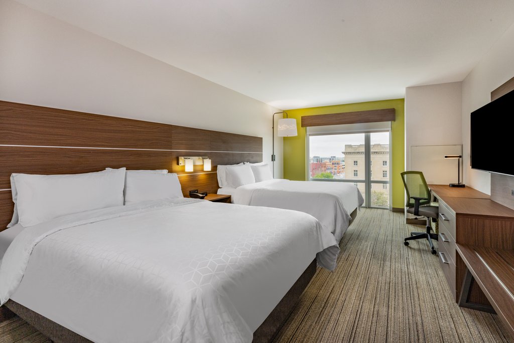 HOLIDAY INN EXP STES DOWNTOWN