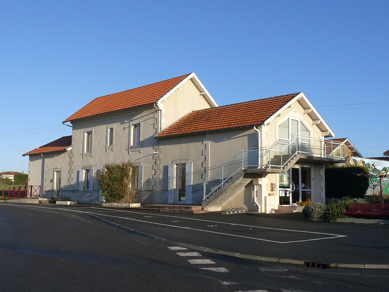 Holiday rentals Montendre