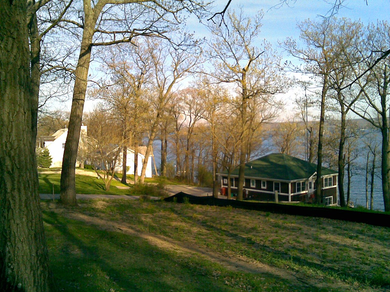 Hotels in Williams Bay